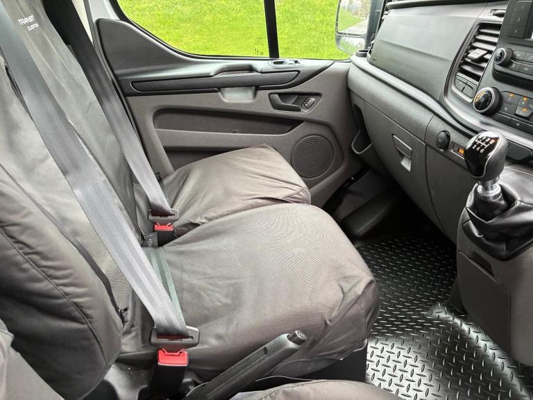 Ford Transit Custom L2 300 LEADER 130PS AIR CON REAR CAMERA 2023 @ £13450 + VAT 