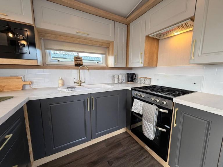 Swift Bordeaux Outlook in Hexham  - Lodge / Caravan 