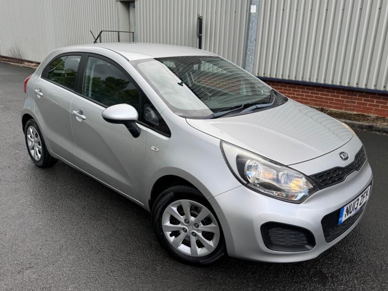 2013 Kia Rio 1.25 1 5dr HATCHBACK PETROL Manual