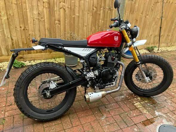 MUTT RAZORBACK 125CC