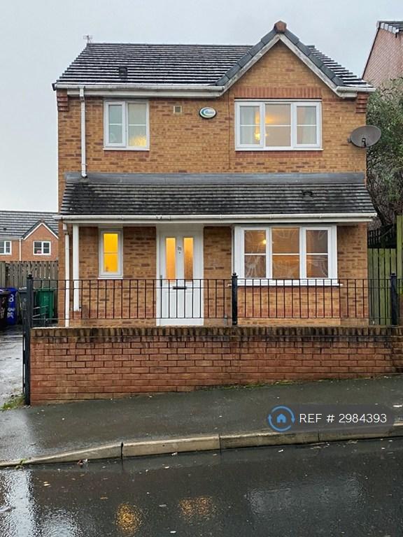 3 bedroom house in Olanyian Drive, Manchester, M8 (3 bed) (#2984393)