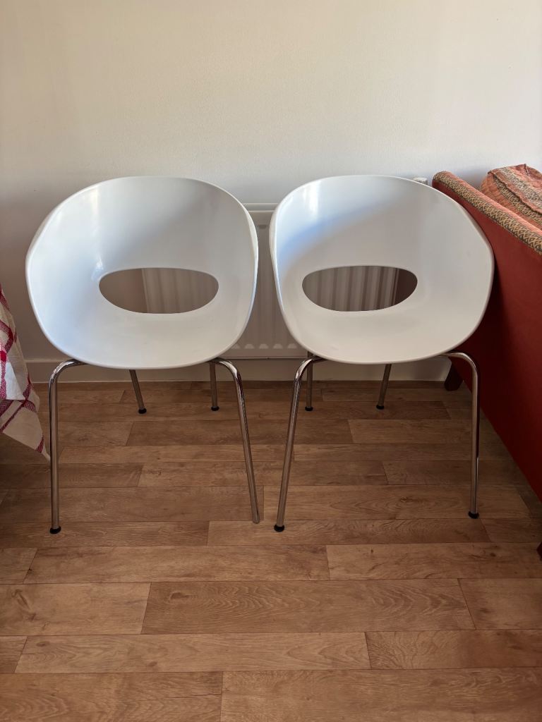 2 x Orbit Large Sintesi Chair White