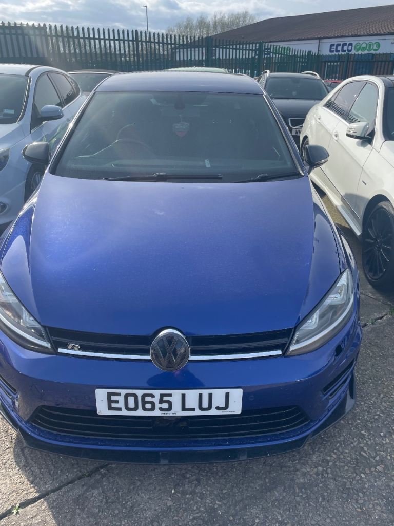 2016 golf R 4 motion low mileage