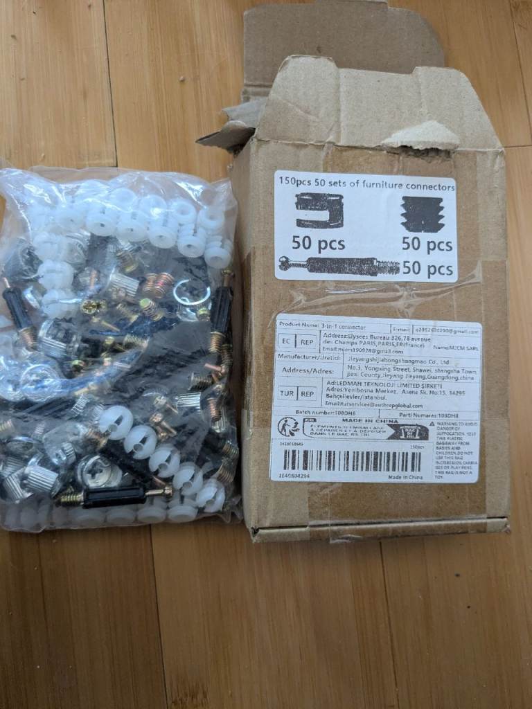 New 150pcs Furniture Connectors Set – Screws, Fixings & Dowels