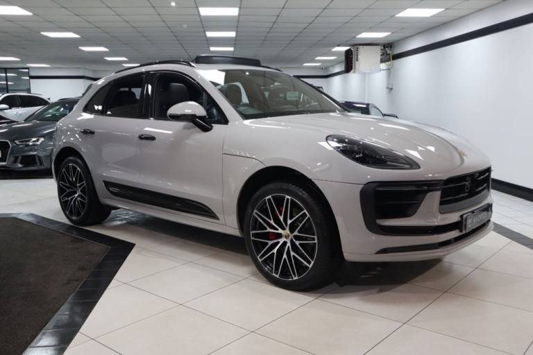 2022 22 PORSCHE MACAN 2.9T V6 S SUV 5DR PETROL PDK 4WD EURO 6 (S/S) (380 PS)