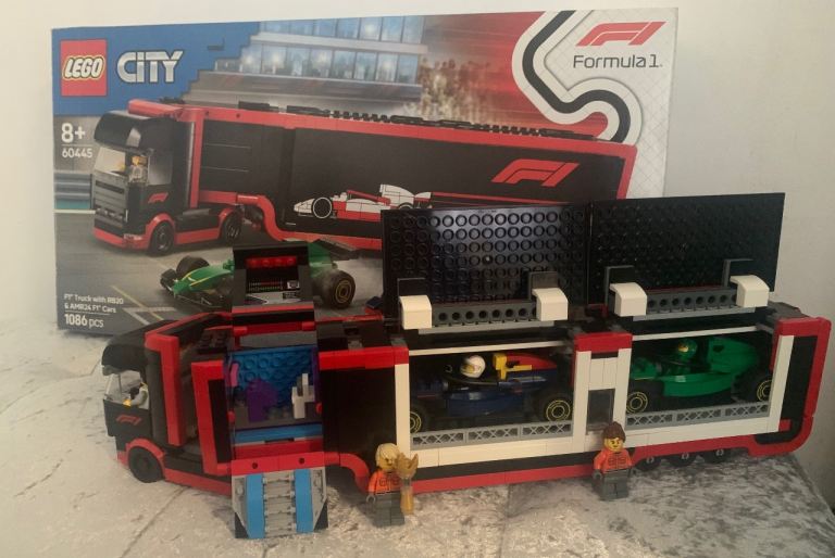 Lego f1 truck and cars 
