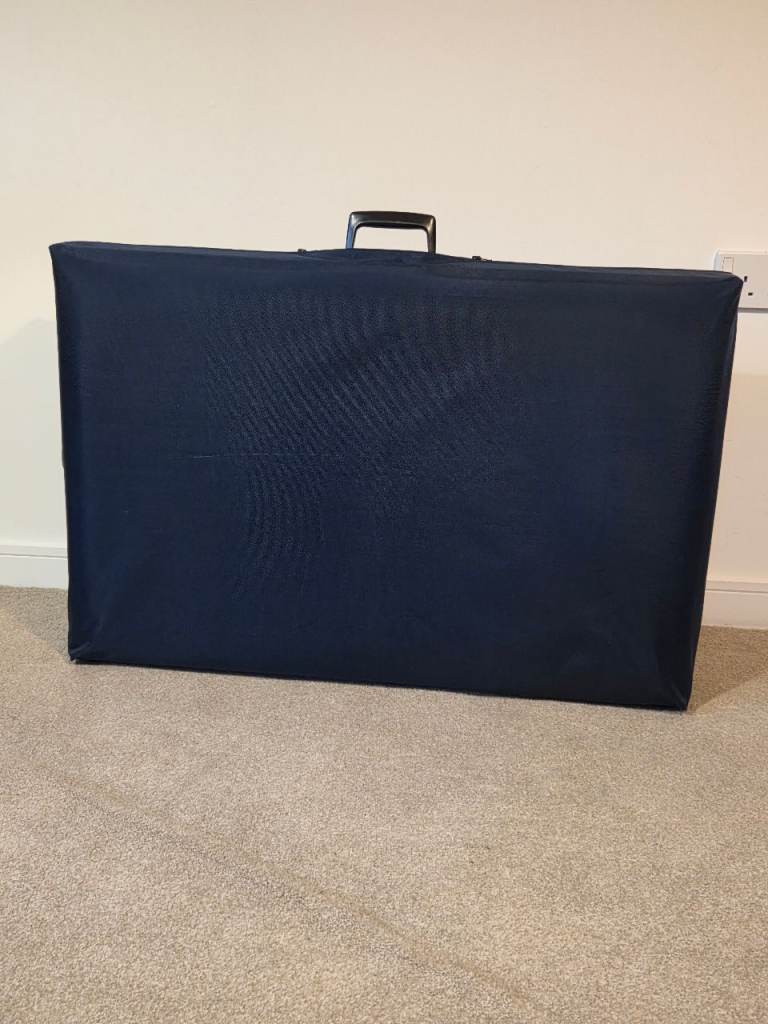 Folding Medical Table with massage function