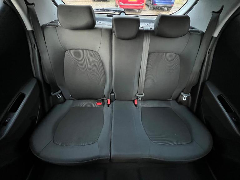 2018 Hyundai i10 1.0 SE Euro 6 5dr HATCHBACK Petrol Manual