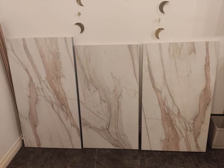 Calacatta Gold Gloss Wortops 