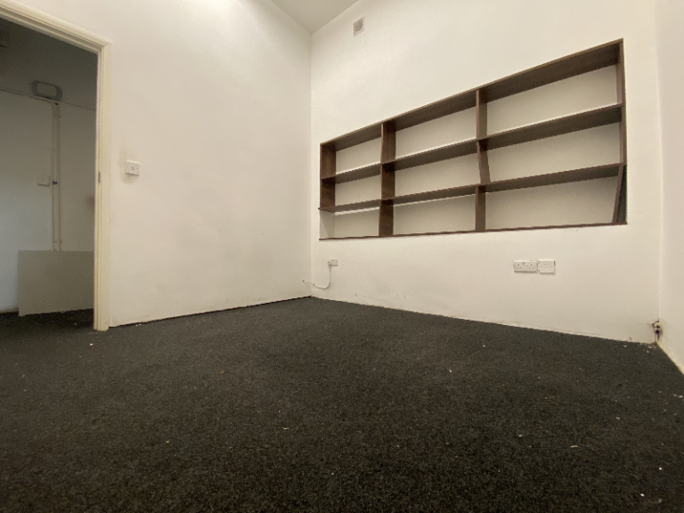 Small self contained studio in the heart of Deptford Arts District 