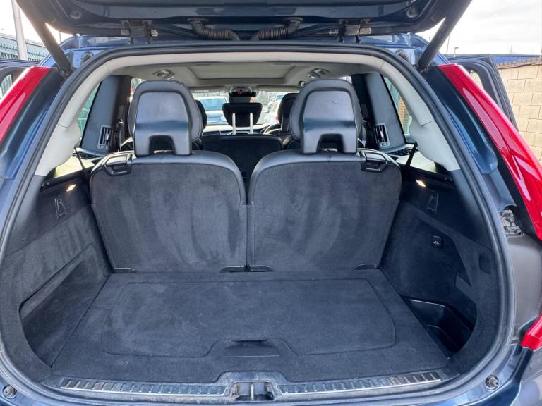 2017 Volvo XC90 2.0 T8 Hybrid Momentum Pro 5dr Geartronic ESTATE PETROL/ELECTRIC Automatic