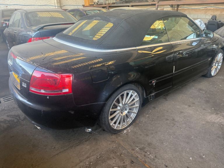 Breaking audi A4 carb for parts 