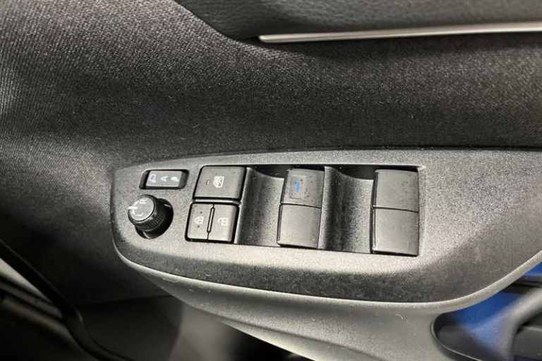 2023 Toyota Yaris 1.5 VVT-h Excel Hatchback 5dr Petrol Hybrid E-CVT Euro 6 (s/s) (116 ps) Hatchba...