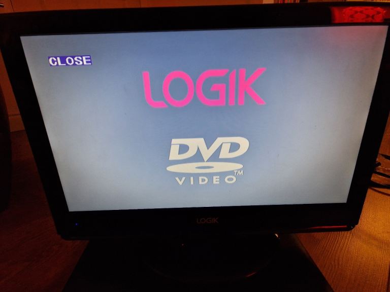 Logik TV/ DVD built in. £10 ONO