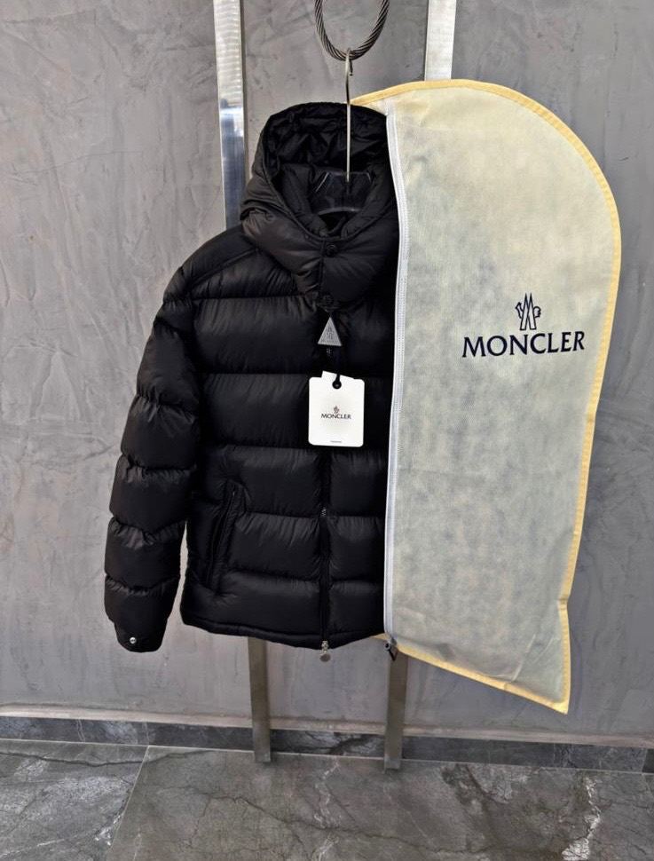 Men’s Moncler jacket