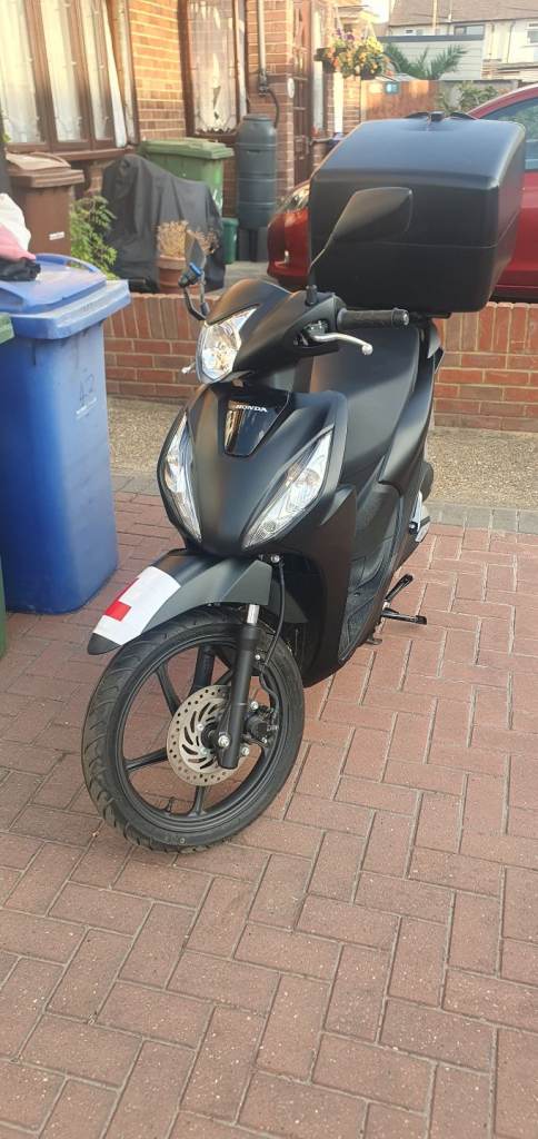 Honda VISION 2024 (74) 1100cc