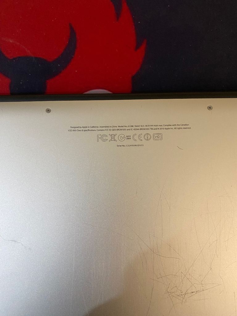 Apply MacBook Pro 2012 15 inches laptop 