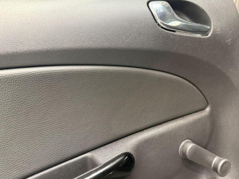 2013 Vauxhall Corsa 1.4 16V SE Auto Euro 5 5dr HATCHBACK Petrol Automatic