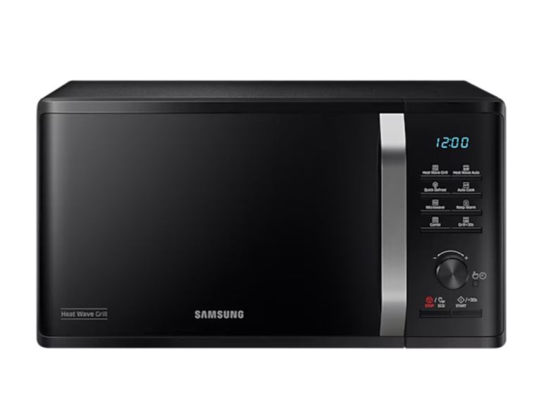 Brand New Microwave 3 months used in warranty