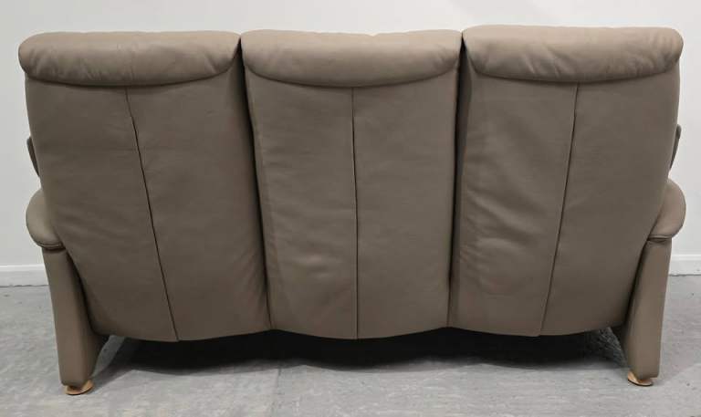 Himolla Leather Chester 3 Seater Non-Reclining Settee Brown 14225