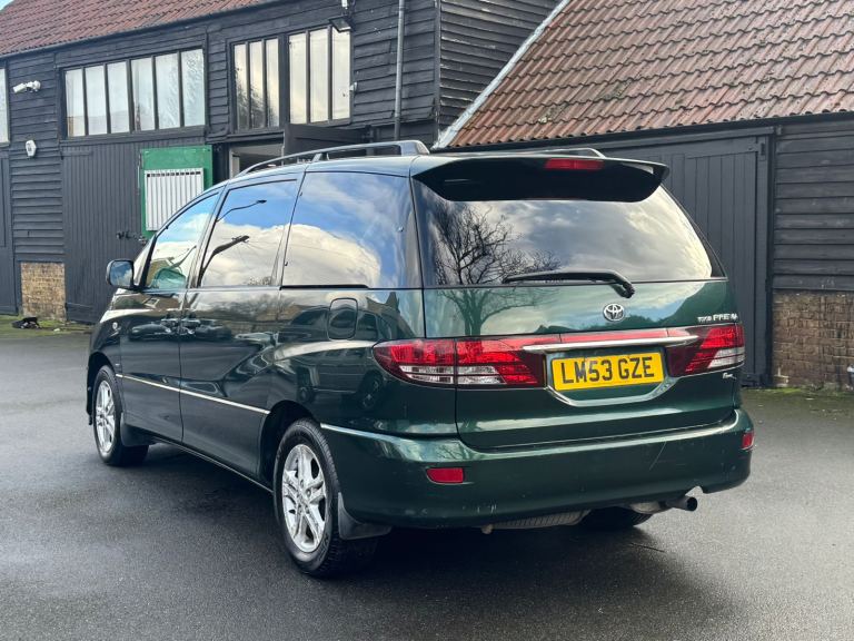 TOYOTA PREVIA/AUTOMATIC 7 SEATER