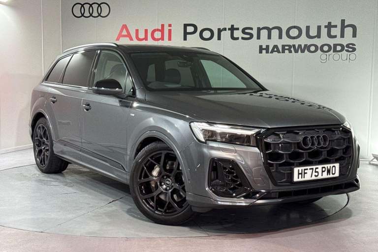 2025 Audi Q7 55 TFSI Quattro Black Edition 5dr Tiptronic ESTATE PETROL Automatic