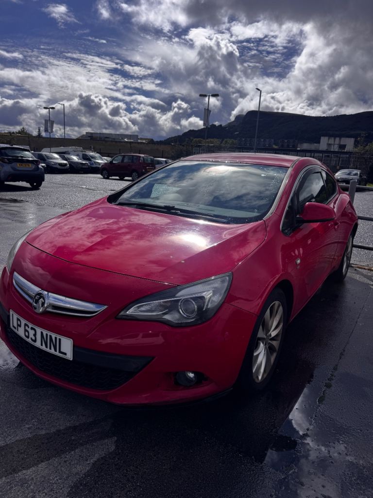 Vauxhall, ASTRA GTC, Hatchback, 2014, Manual, 1686 (cc), 3 doors