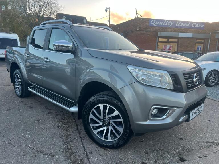 2019 Nissan Navara Double Cab Pick Up Tekna 2.3dCi 190 4WD Auto PICK UP DIESEL Automatic