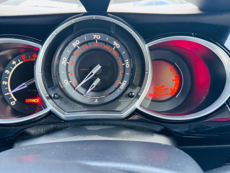 2012 Citroen DS3 1.6 e-HDi Airdream DStyle 3dr HATCHBACK Diesel Manual