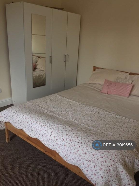 1 bedroom in Claridge Road, Stoke-On-Trent, ST4 (#3019656)