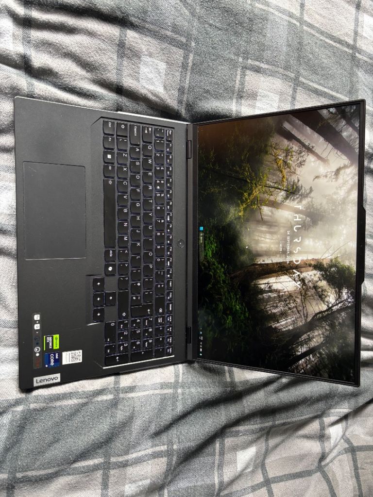 LENOVO LEGION PRO 5 16IRX9 – HIGH-SPEC GAMING LAPTOP
