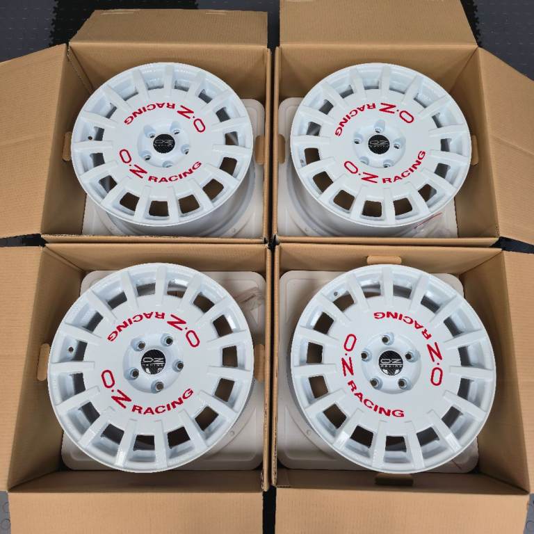 OZ Rally Racing Van White Red Lettering 5x120 Volkswagen Transporter T5 T6