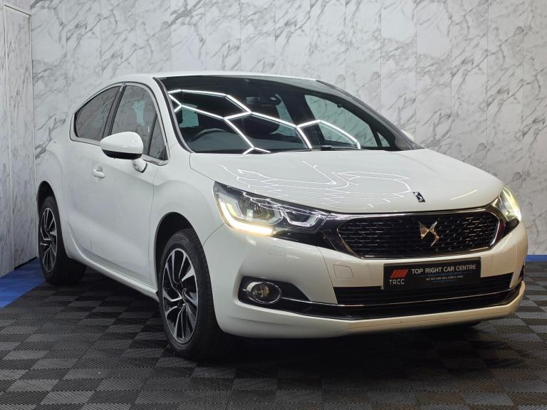 2016 DS Automobiles DS 4 1.2 PureTech Elegance Hatchback Euro 6 (s/s) (130 ps) 5dr Petrol Manual ...