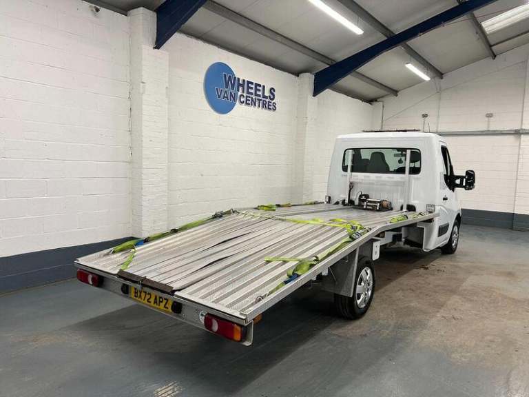  Nissan Interstar Interstar 2.3 dCi 35 Tekna L3 Euro 6 (s/s) 2dr Vehicle Transporter Diesel Manual