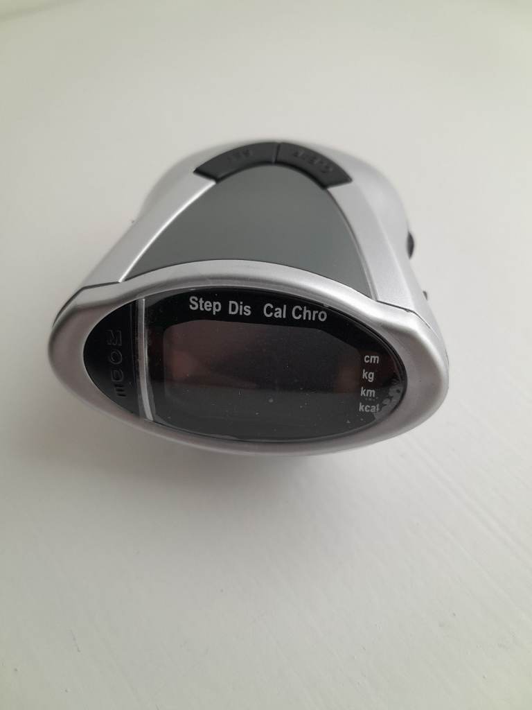 Digital Pedometer with Radio