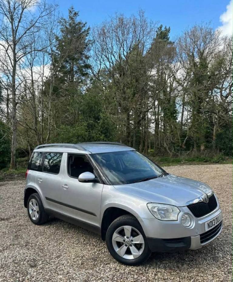 Skoda, YETI, Hatchback, 2013, Manual, 1968 (cc), 5 doors