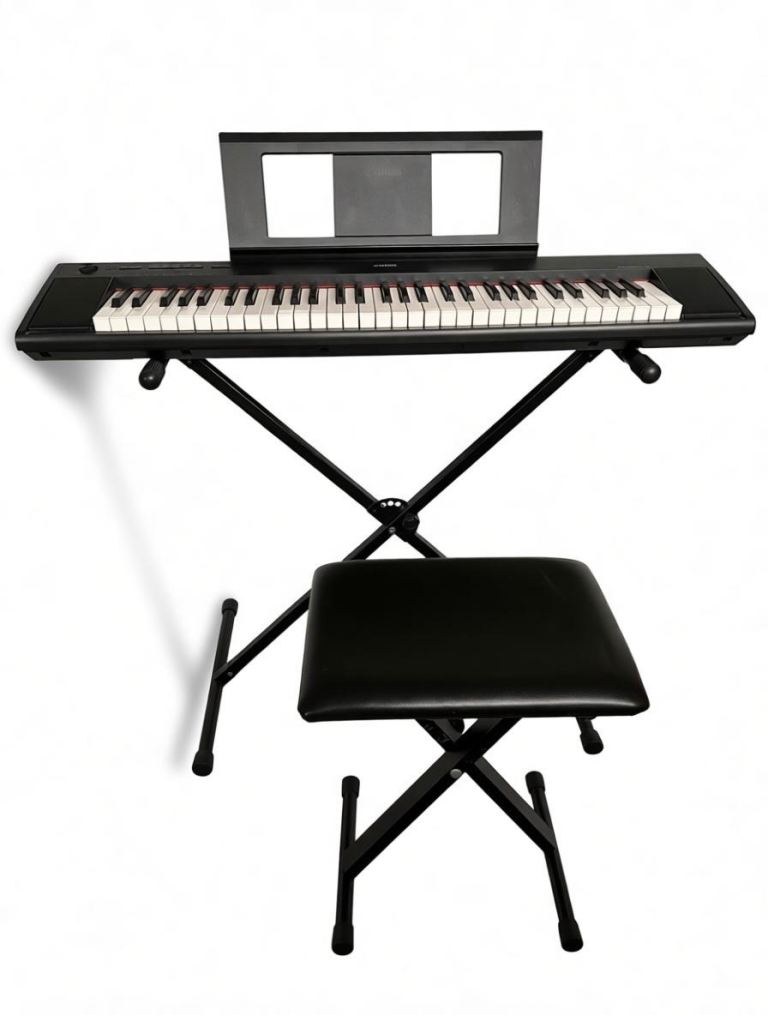 £120 Yamaha Piaggero NP-12 61-Key KEYBOARD WITH STAND BENCH & PEDAL