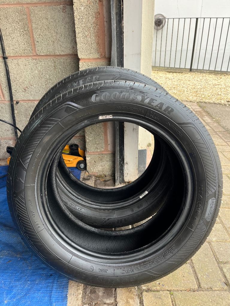 Tyres Goodyear 205/55 R16