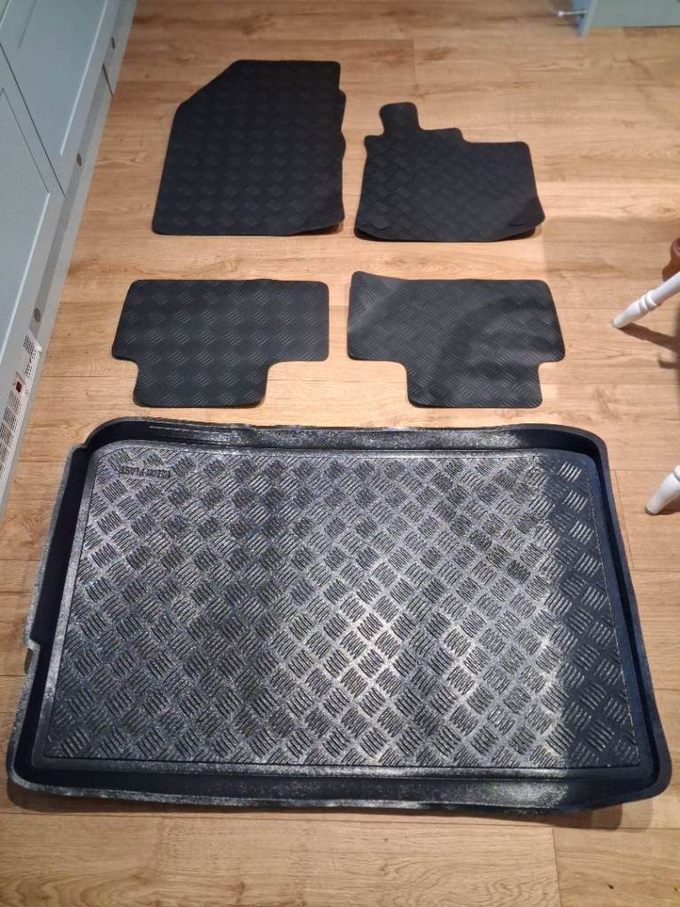 Car Mats and Boot Liner for Renault Captur 2021