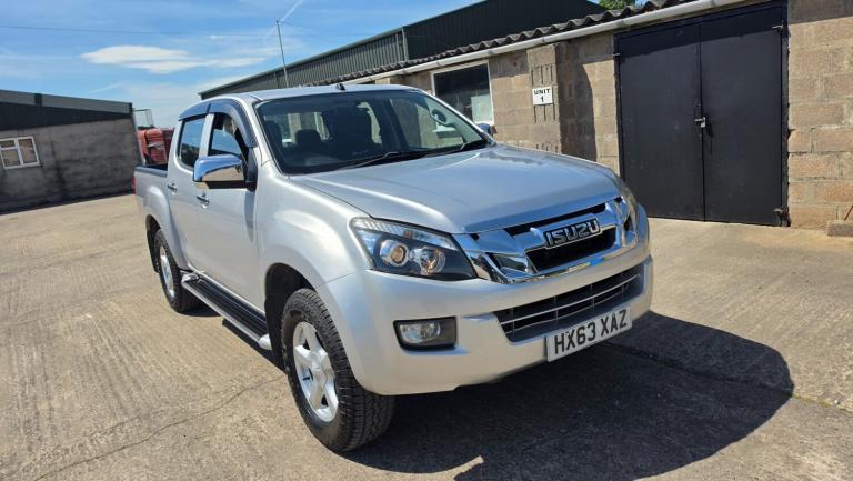 2013 Isuzu D-Max 2.5TD Yukon Double Cab 4x4 [Vision Pack] PICK UP Diesel Manual