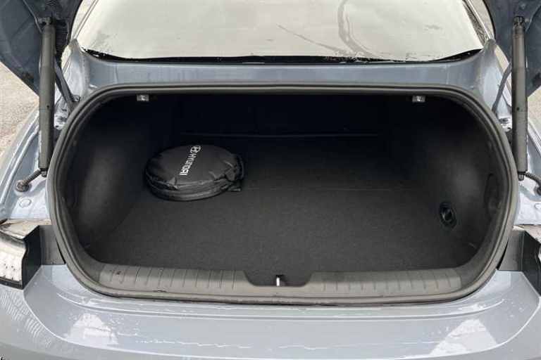 2025 Hyundai IONIQ 6 77.4kWh Ultimate Saloon 4dr Electric Auto (228 ps) Saloon Electric Automatic