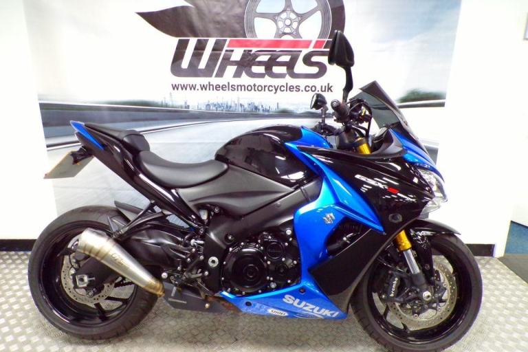 2018 SUZUKI GSXS1000F WITH ONLY 8392 MILES FROM NEW
