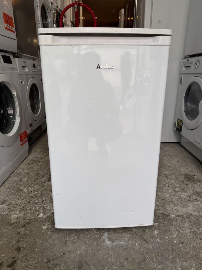 Amica Under Counter Just Fridge With Free Delivery 🚚 