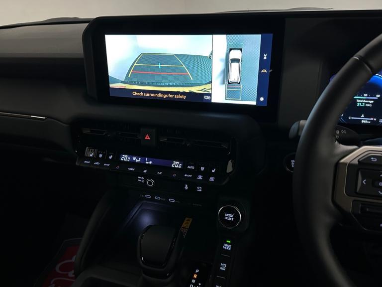 2025 Toyota Land Cruiser Invincible 2.8 D-4D Auto (LWB) ( 204 bhp ) Station Wagon Diesel Automatic