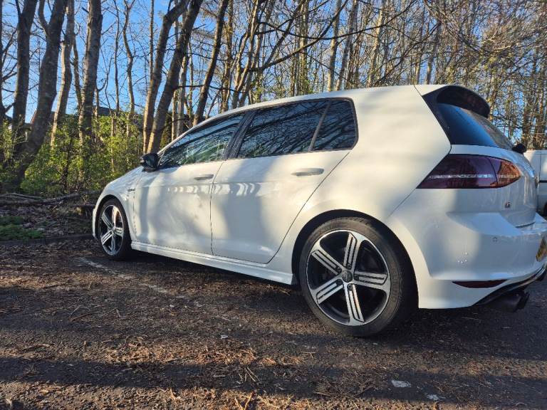 Volkswagen, Golf R 