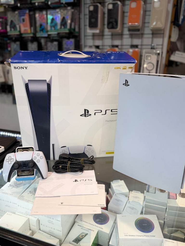 PlayStation 5 PS5 Disc Edition Console With Controller + Warranty 🍎 - P2062