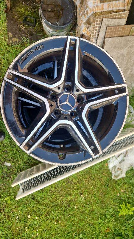 Mercades amg alloys