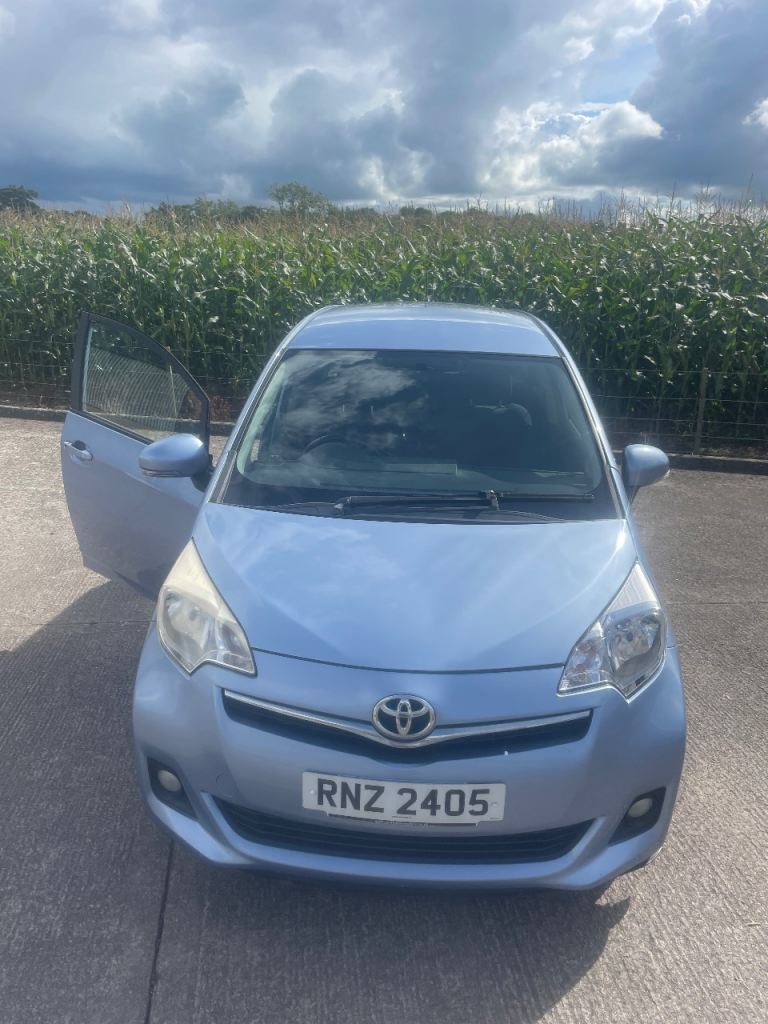 Toyota verso 