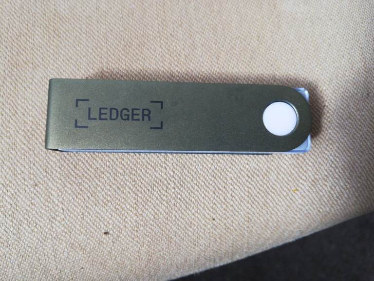 Ledger Hardware Wallet – Good Condition
