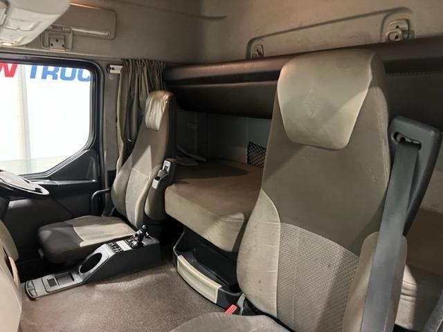 Renault Premium 460 6x2 Midlift Tractor Unit 